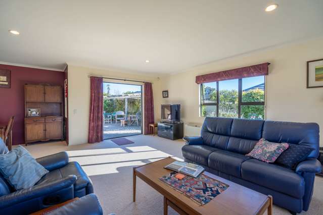 18 Barrett Drive Waikanae Beach_3