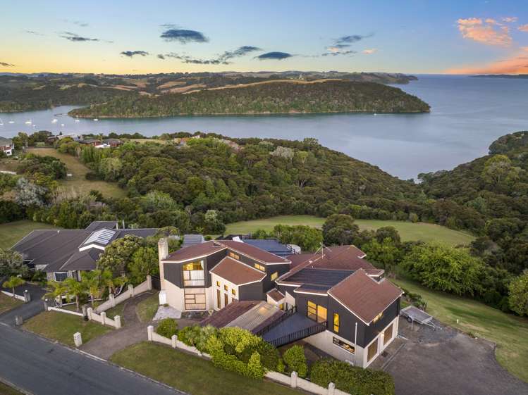 4 Kotare Place Sandspit_22