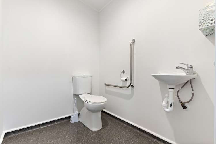 20 Vivian Street Solway_16