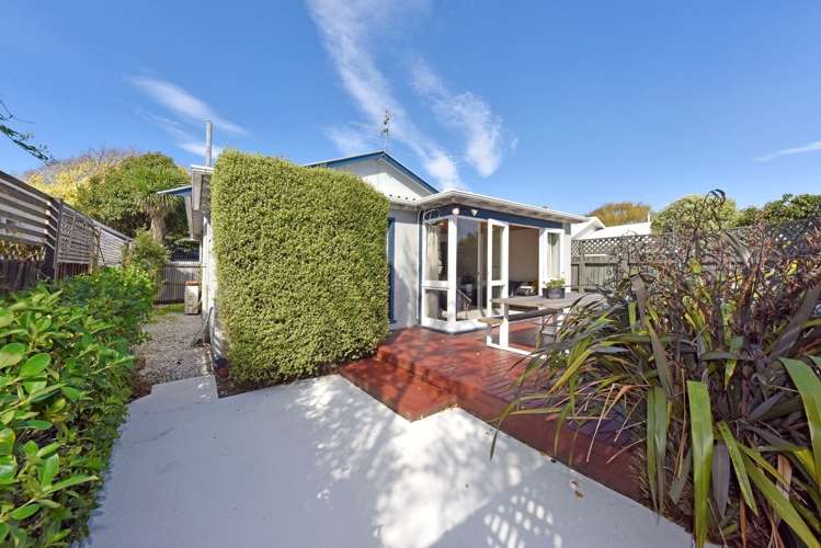 31 Frankleigh Street Somerfield_18