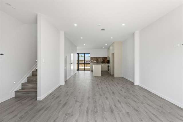 7/45 Marne Road Papakura_1