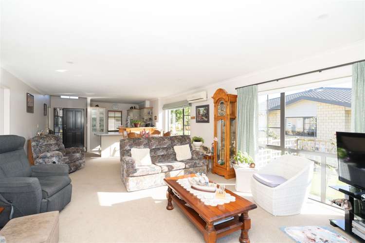 28/3 Turnbury Court Rototuna_3