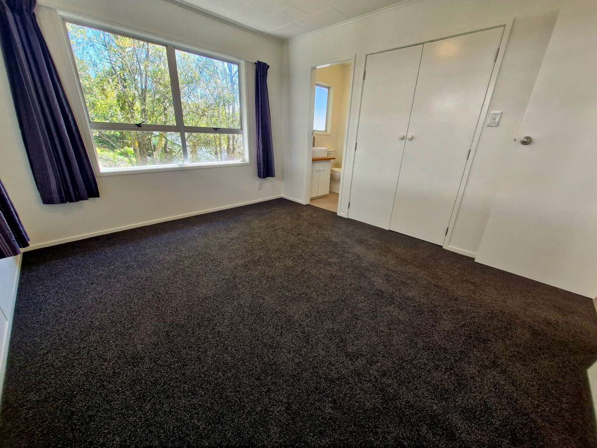 Sun-Drenched Coastal Haven: Newly Renovated St... 5