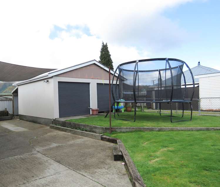 28 Main Street Reefton_14