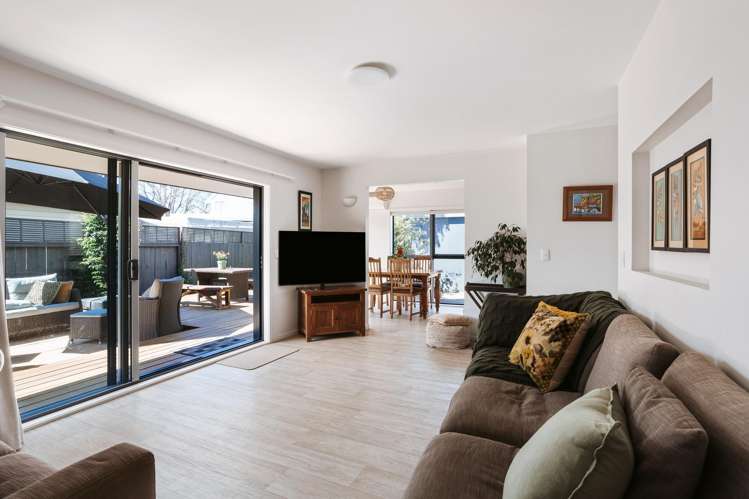 146B Windsor Road Bellevue_5