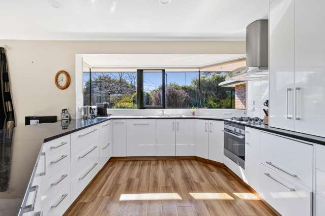 90 Champion Road Richmond_2