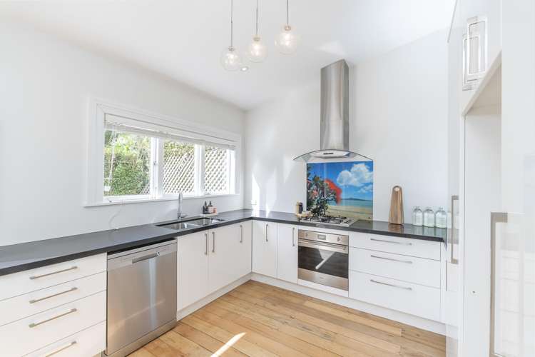 85 Burnley Terrace Sandringham_5