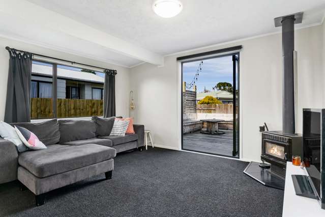 2/52 Arthur Crescent Hilltop_2