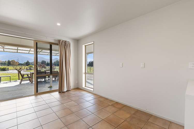 70 Seniors Road Wairau Valley_21