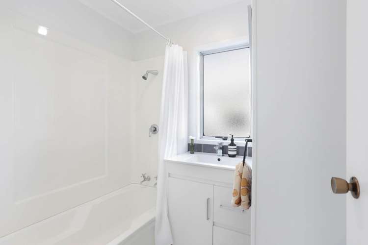 23 Buisson Glade West Harbour_12