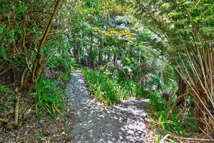 9A Glen Road Stokes Valley_29