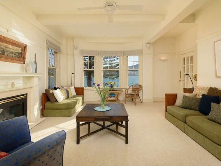 2/306 Oriental Parade Oriental Bay_2