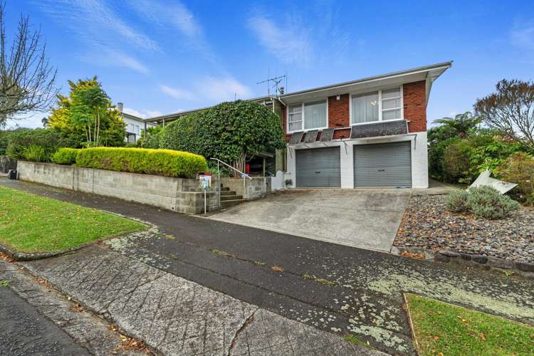 22 Sutton Crescent_0