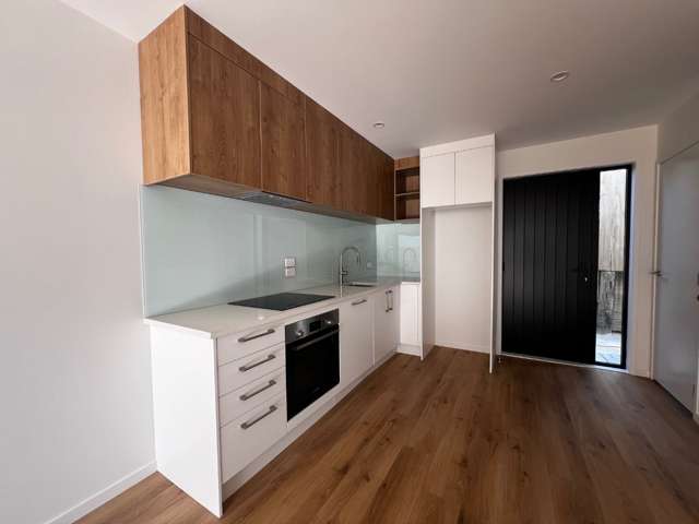 5/21 Divich Avenue Te Atatu South_1