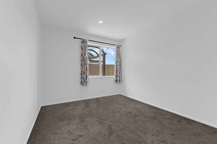 9 Rere Close Takanini_10