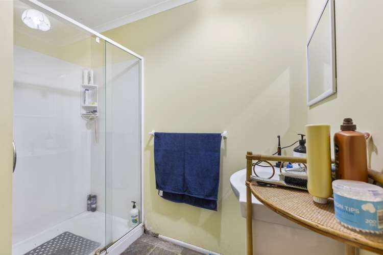 67 Brown Road Waitara_11