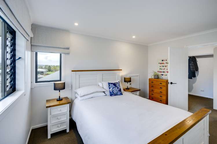 8 Scarrott Road Bay View_12