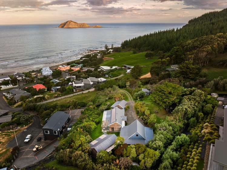 197 Harper Road Waimarama_28