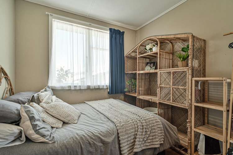 408 Huia Street Camberley_6