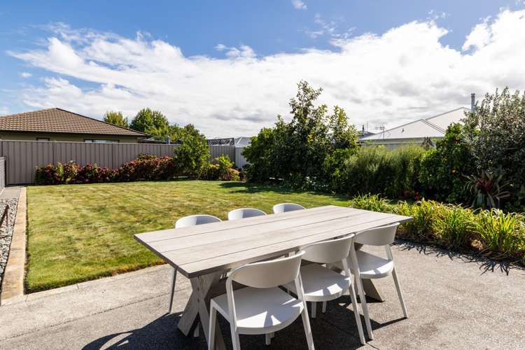 14 Arbuckle Road Frimley_14