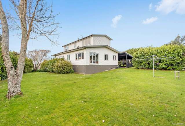 Moore St, Spacious home with reduced price!