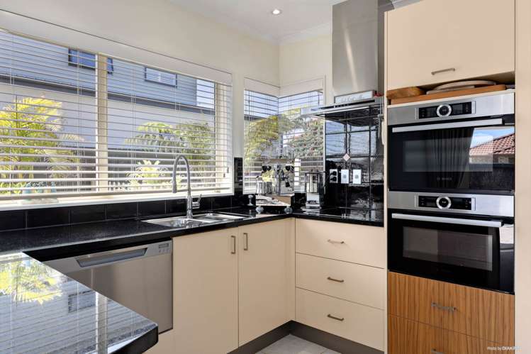 33 Weiti Road Orewa_12