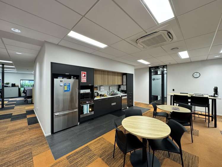 70 Langdons Road Papanui_12