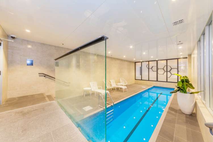 1701/8 Airedale Street City Centre_17