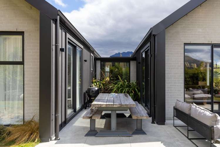 52 Cunninghams Drive Jacks Point_3