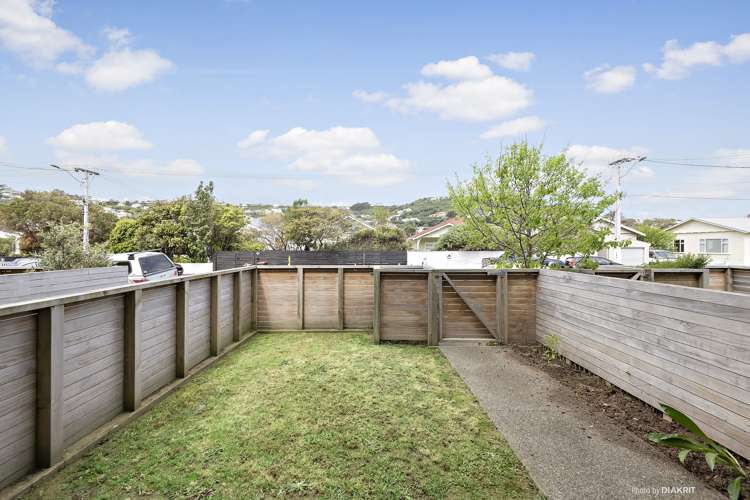 3/74 Derwent Street_5