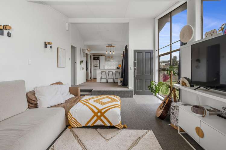 11 Browning Crescent Owhata_5