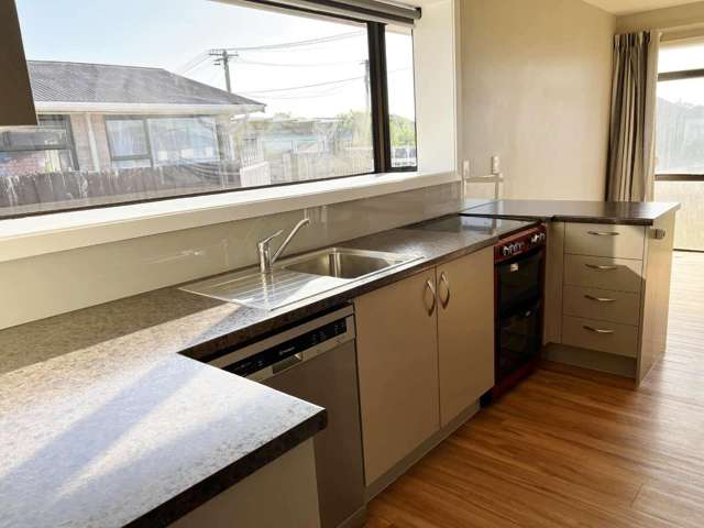 12 Esk Place Aranui_2