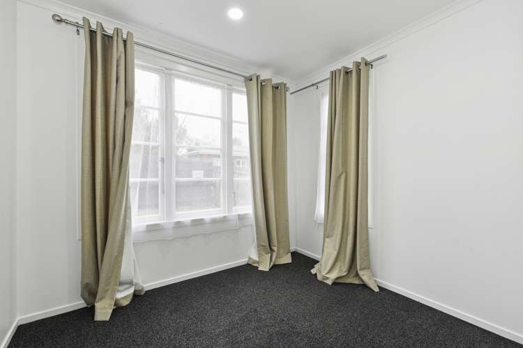 61 Mardon Road Enderley_10