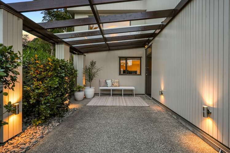 194 Beach Road Campbells Bay_23