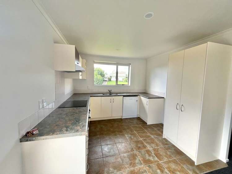 6 Marblewood Grove Pukekohe_1