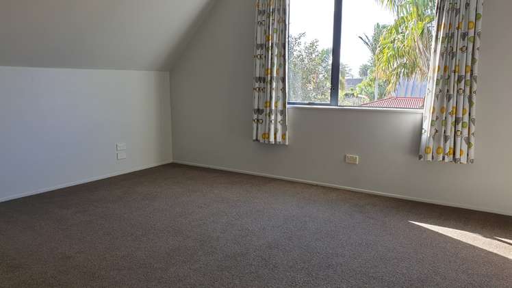 50a Amberley Avenue Te Atatu South_9