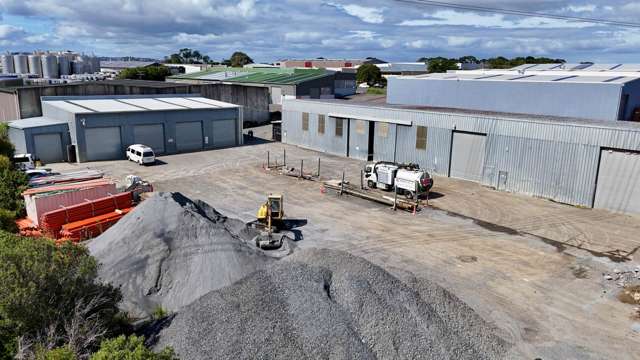 Unit A/25 Lorien Place East Tamaki_3