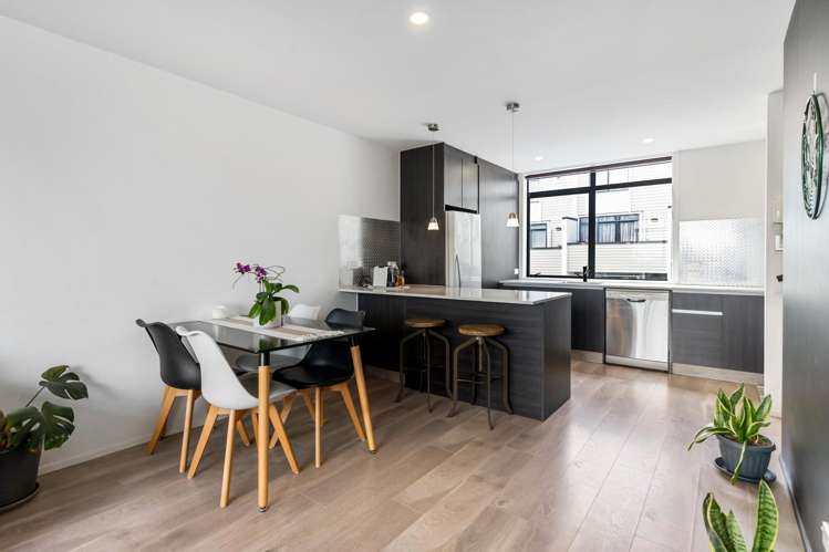 127E Queens Road Panmure_8