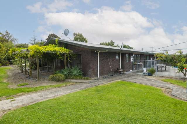 209 Bell Road Makaraka_3