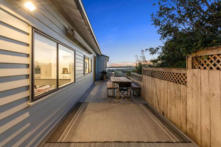 22 Morrow Avenue Bucklands Beach_32