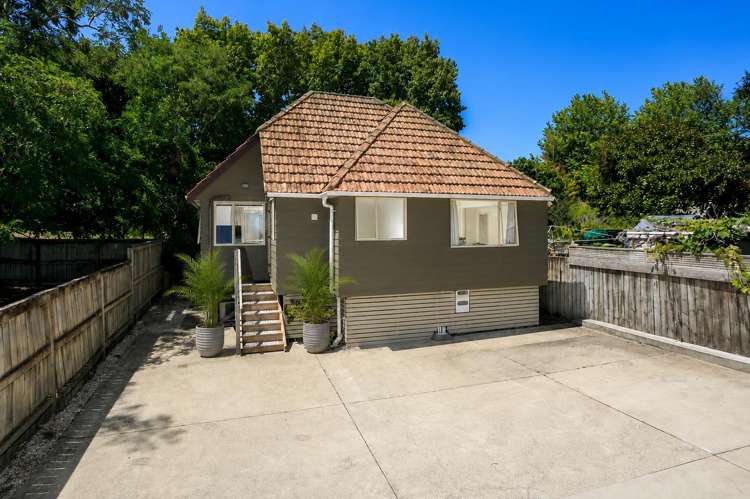 110A Lake Road Belmont_12