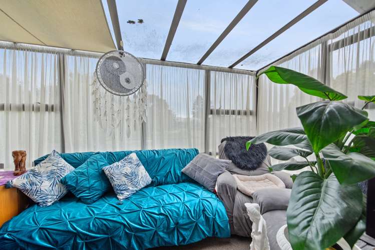 28 Woods Avenue Matua_10