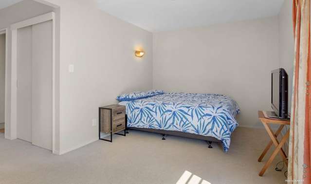 14 Emlyn Place Torbay_1