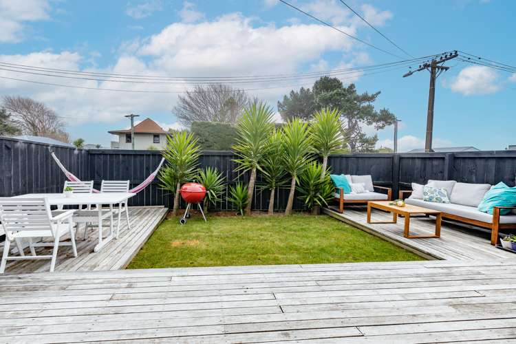 67 Effingham Street North New Brighton_21