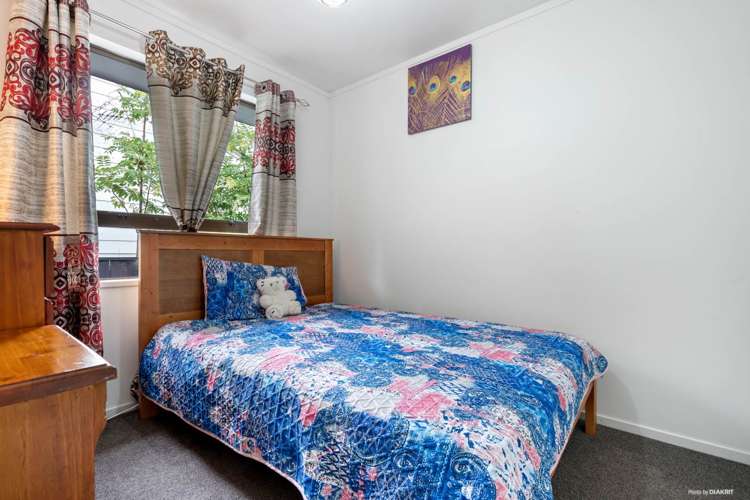 3/88 Beaumonts Way Manurewa_4
