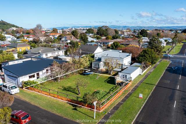 77a Ormond Road, Whataupoko – A Rare Find!