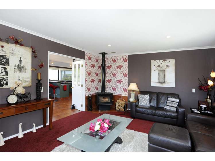 36 Olympus Way Richmond_8