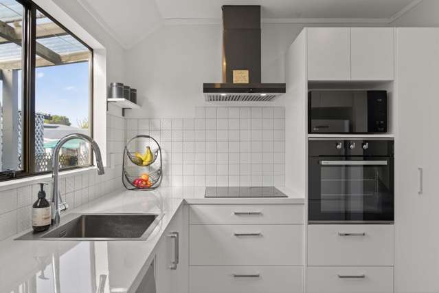 7 Greenpark Way Greerton_3