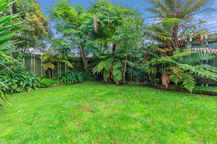 2/33 Tawhiri Road One Tree Hill_4