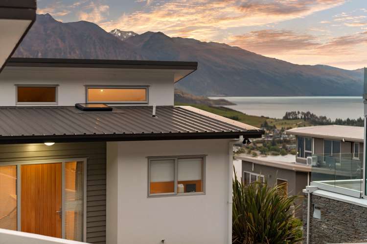21 Olivers Place Queenstown_27